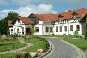 Отель Dworek nad Regą  Тшебятув